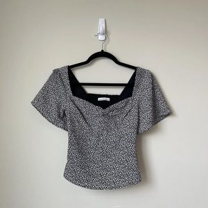 Abercrombie crop top. Size medium. NWOT
